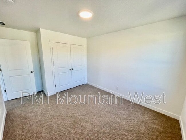 Building Photo - 1386 Copper Sky Dr