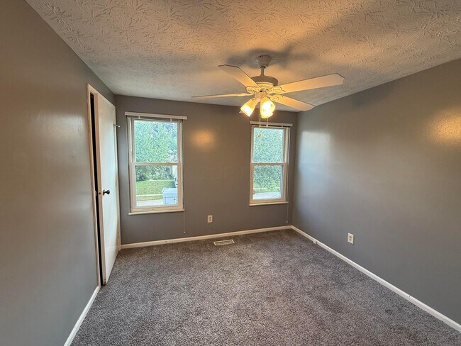 Building Photo - 3114 Strathaven Ct