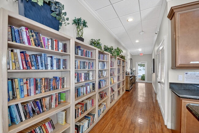 Building Photo - 2016 S Federal Hwy