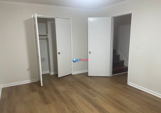 Building Photo - Newly RENOVATED 4-bedroom ranch in PARKVIE...