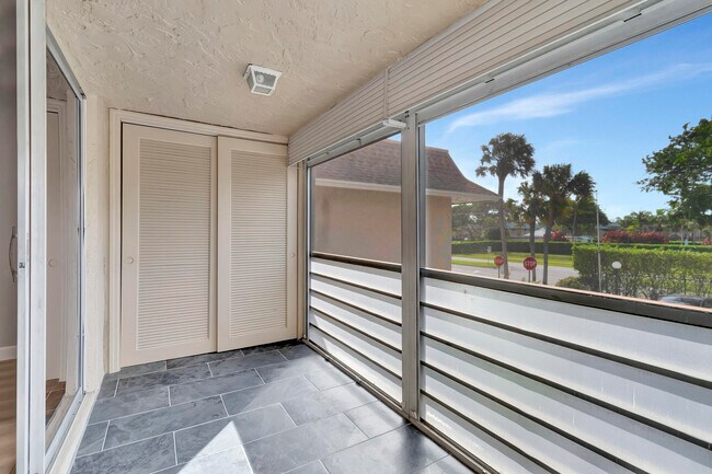 Building Photo - 1251 NW 13th St