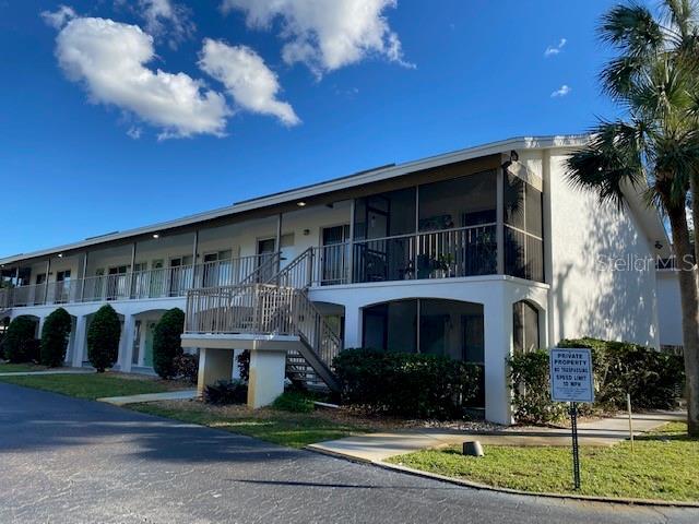 Building Photo - 4035 S School Ave