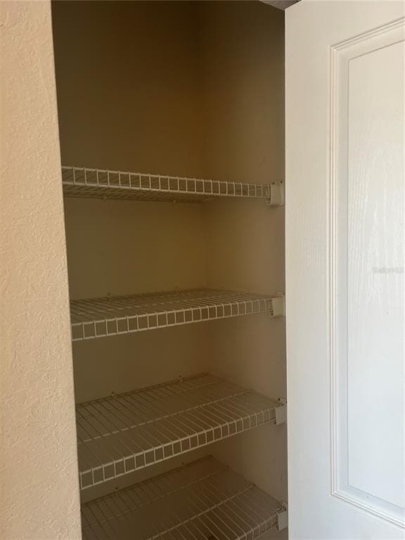 Building Photo - 11811 Estates Club Dr