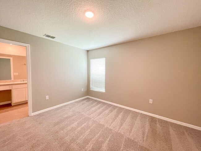 Building Photo - BEAUTIFUL 3BD/2BA Home in Palm Bay!!
