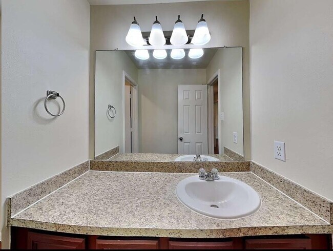 Building Photo - 1123 S Teal Estates Cir