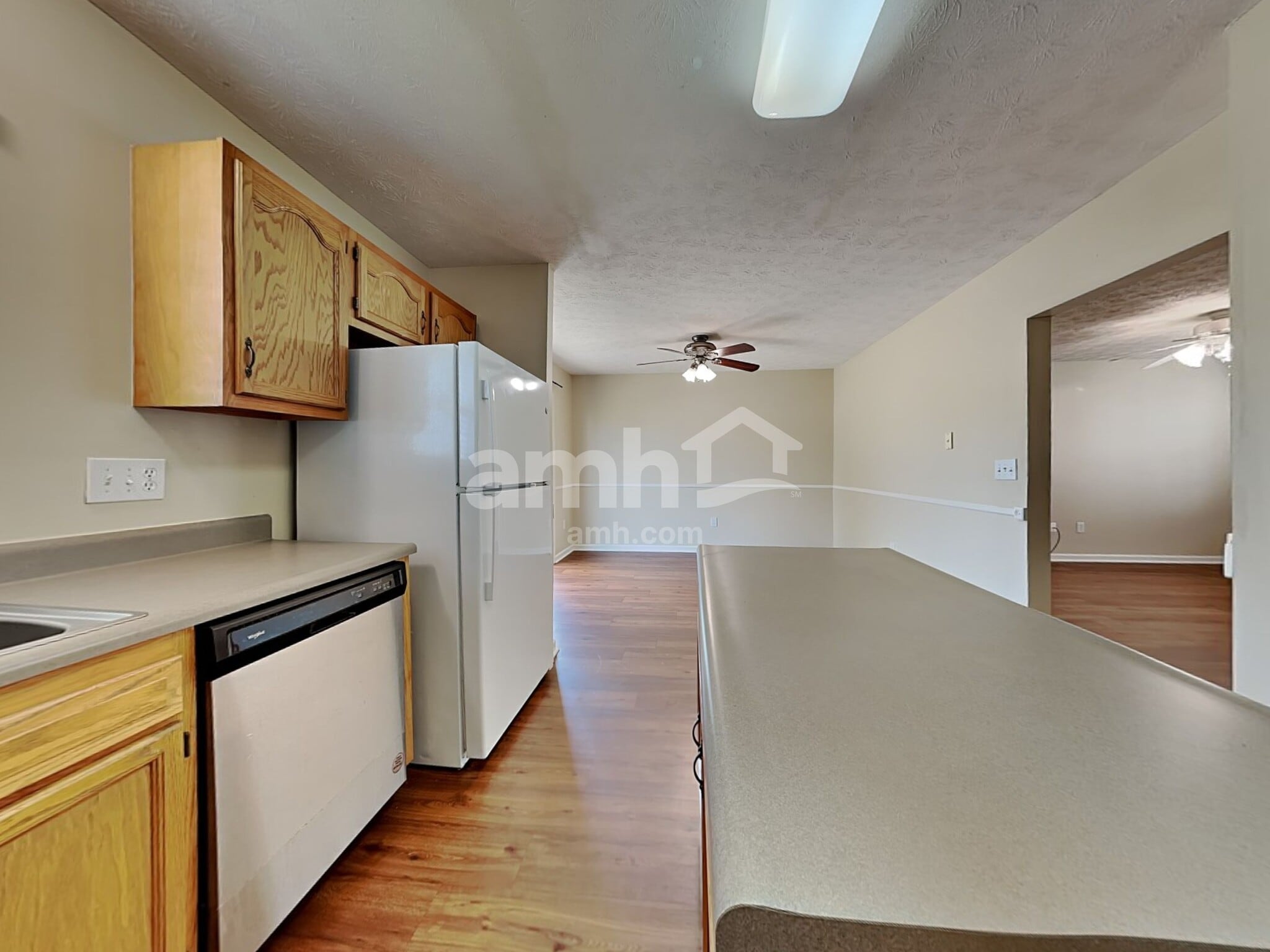 Building Photo - 9 Finch Ct