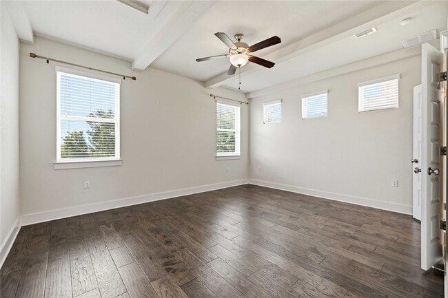 Building Photo - 1722 Rowdy Loop