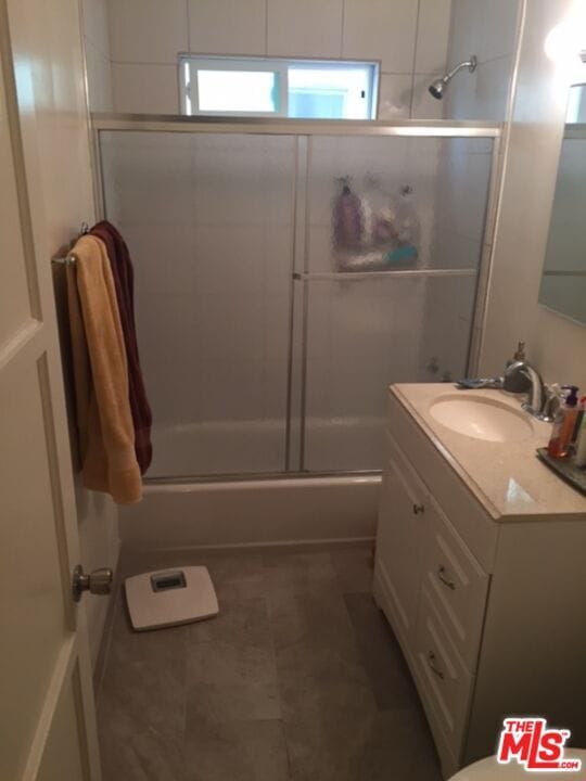 Building Photo - 312 S Reeves Dr