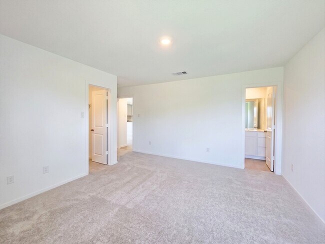 Building Photo - 26818 Zebra Grass Dr