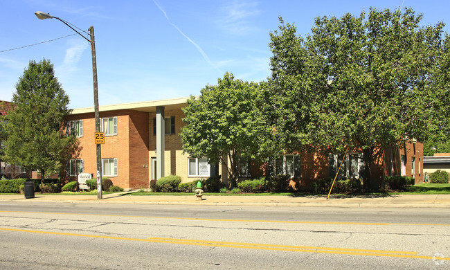 Building Photo - Mayfield Place