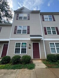 Building Photo - AVAILABLE NOW! 3 Bed 3 Story Town Home!