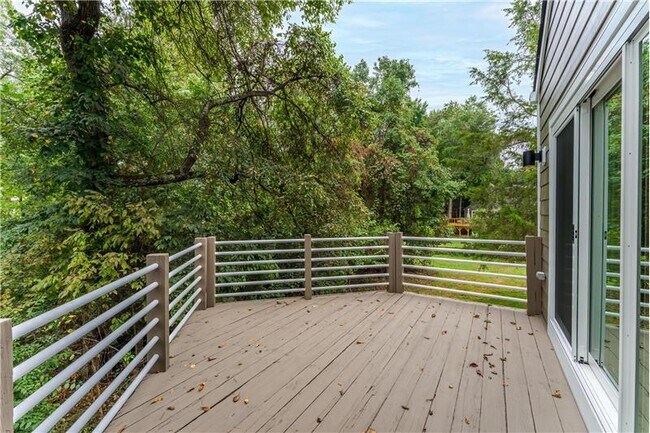 Building Photo - 11916 Moss Point Ln