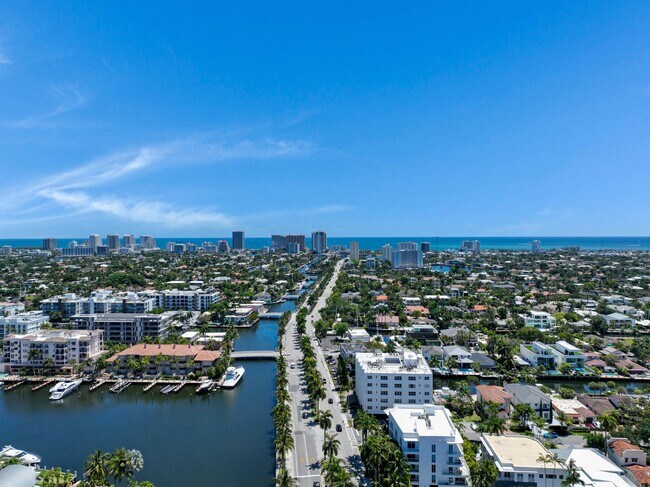 Building Photo - 1770 E Las Olas Blvd