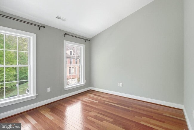 Building Photo - 6411 Velliety Ln