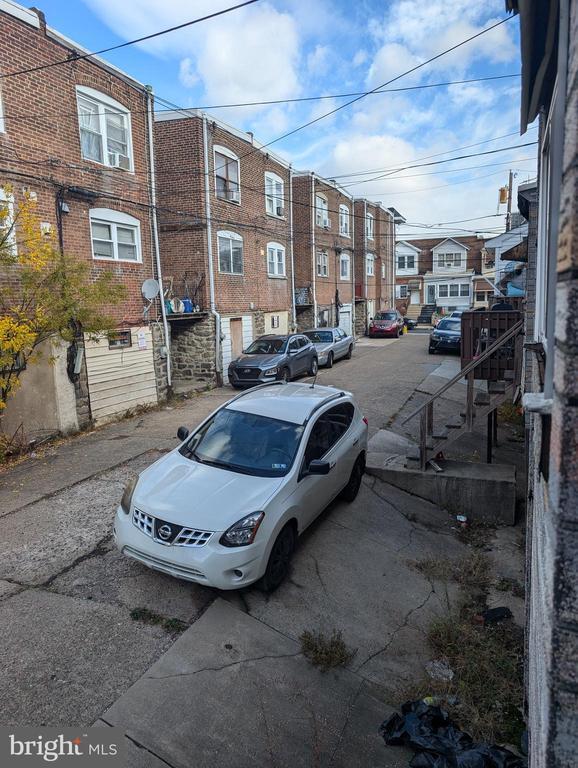 Building Photo - 7335 Garman St