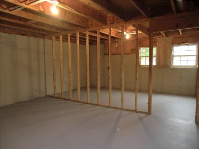 Building Photo - 8415 Deliah Way