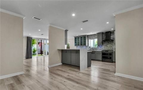 Building Photo - 17900 Bullock St