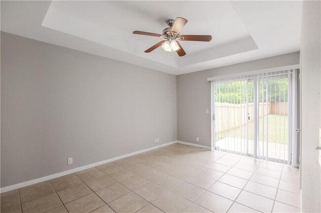 Building Photo - 11523 Kempwood Dr