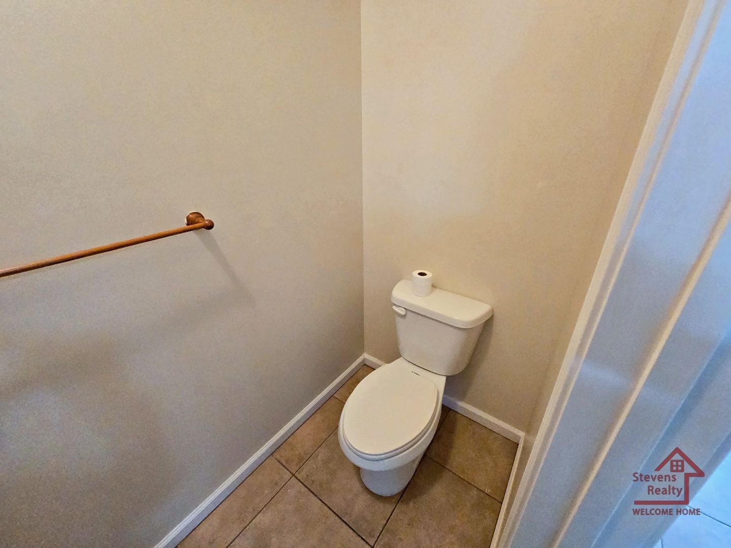 Building Photo - 1090 N Washington Ave