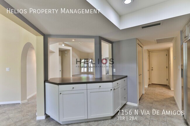 Building Photo - 7156 N Vía De Amigos