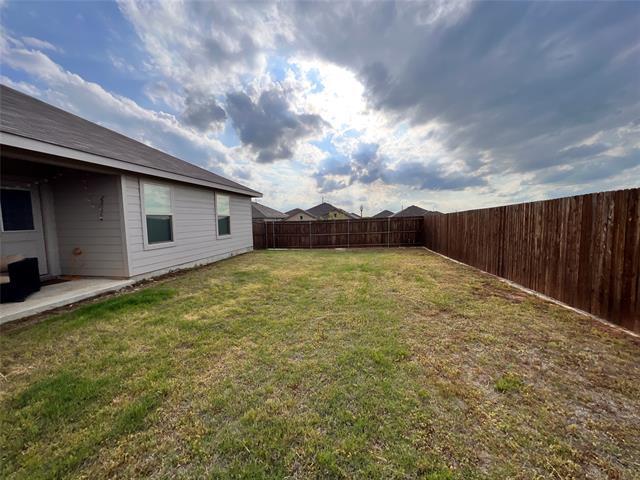 Building Photo - 3916 Ridgeway Ln