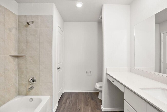 Building Photo - 3301 Yellow Rose Dr