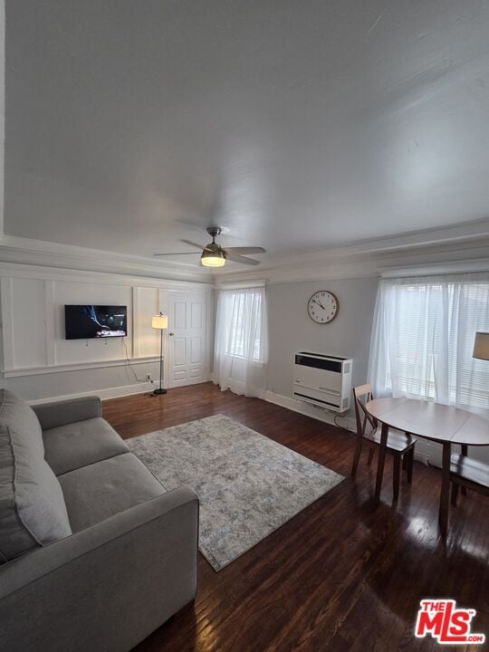 Building Photo - 2932 1/2 Normandie Ave