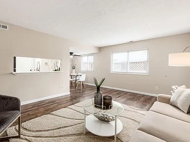 Building Photo - 2025 Burwell Dr