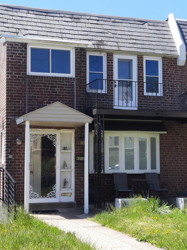 Building Photo - 4014 W Ford Rd