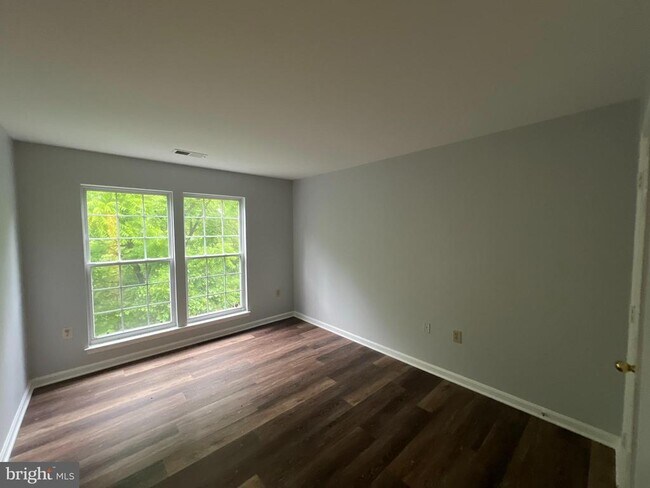 Building Photo - 5135 Wagon Shed Cir