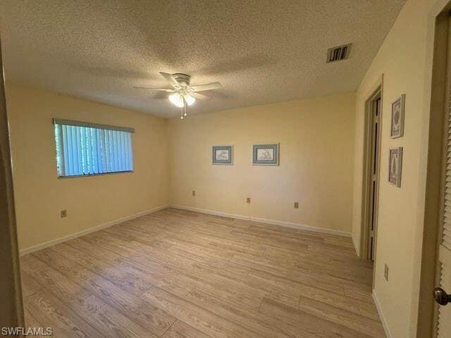 Building Photo - 17455 Woodland Trace Dr