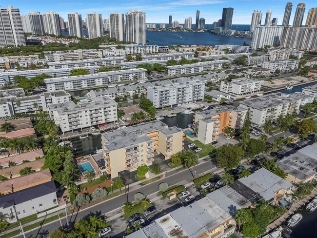 Building Photo - 3545 NE 167th St