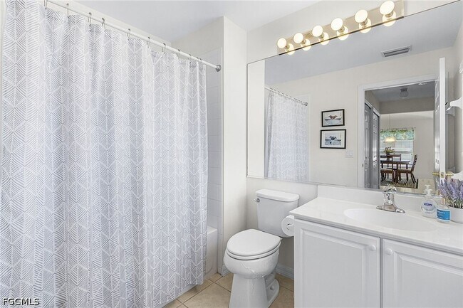 Building Photo - 11015 Mill Creek Way