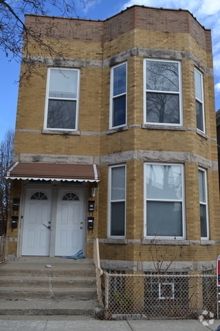 Building Photo - 3443 S Union Ave