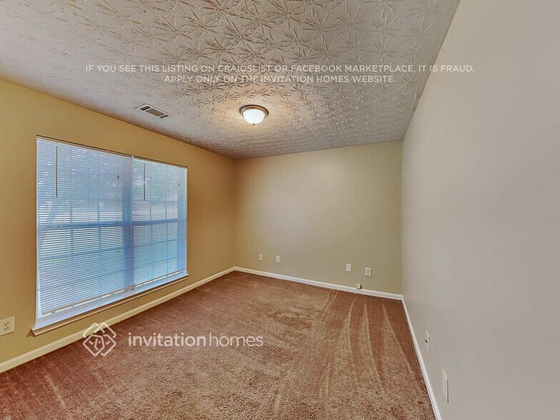 Building Photo - 206 Vernon Walk