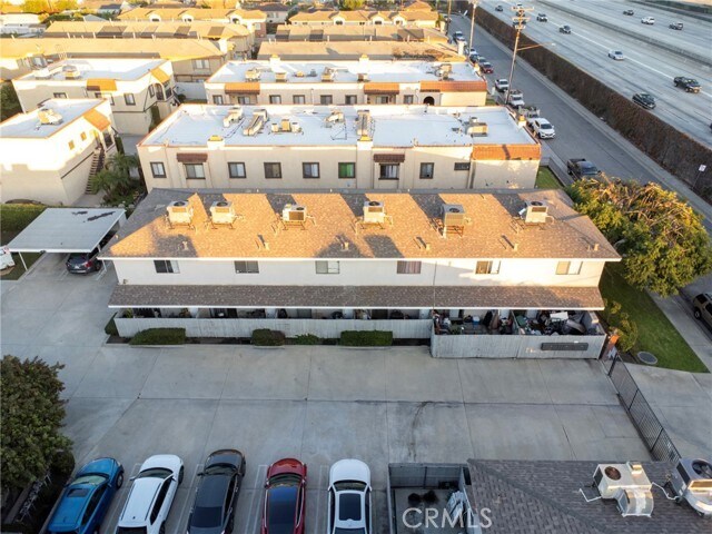 Building Photo - 9307 Ramona Blvd