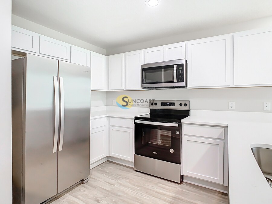 Building Photo - 3821 SW 43rd Ct