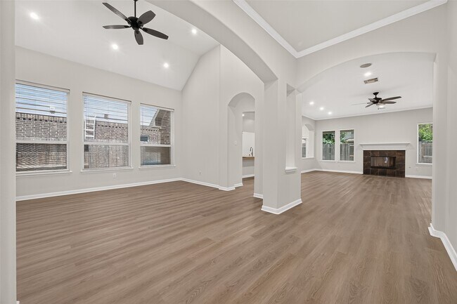 Building Photo - 5607 Granite Falls Ln