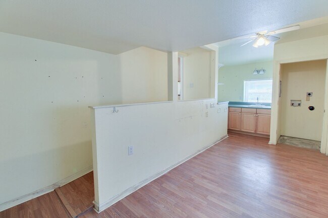 Building Photo - 3320 Lila Dr