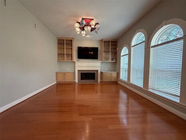 Building Photo - 19622 Emerald Ridge Ln