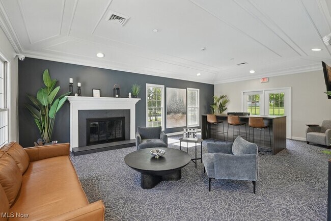 Building Photo - 6667 Hidden Lake Trail