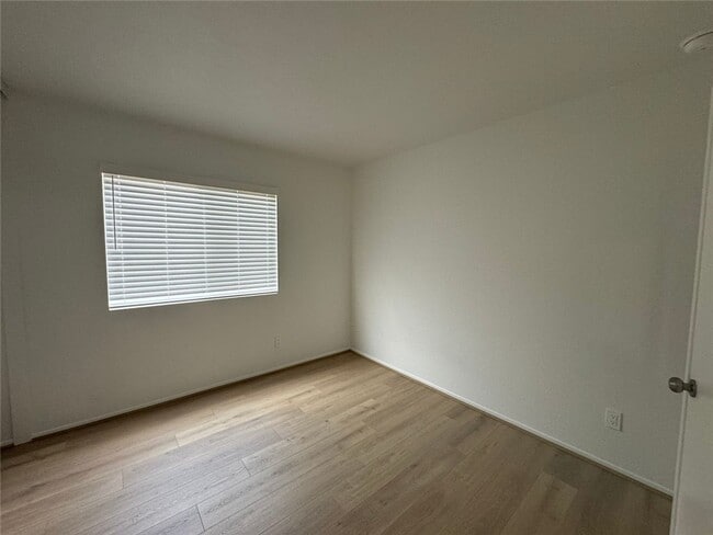 Building Photo - 22278 Naples Dr