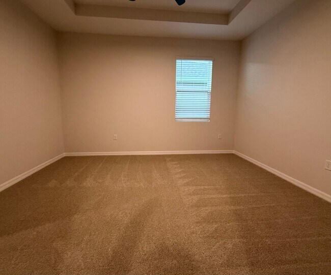 Building Photo - 1/1 apartment in Plant City