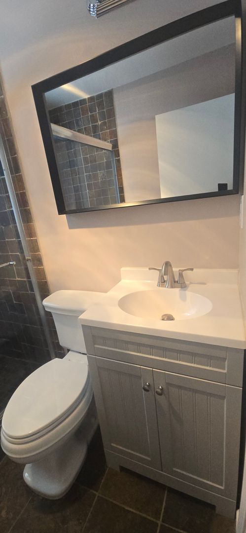 Building Photo - 3 BED 2 BATH COMPLETELY UPDATED SINGLE FAMILY HOME ---- FLORAL