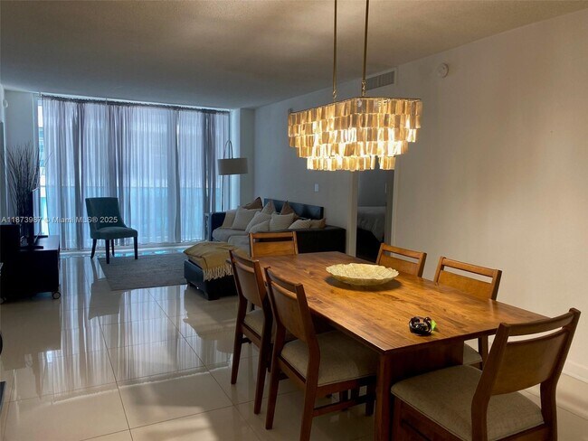 Primary Photo - 4001 S Ocean Dr