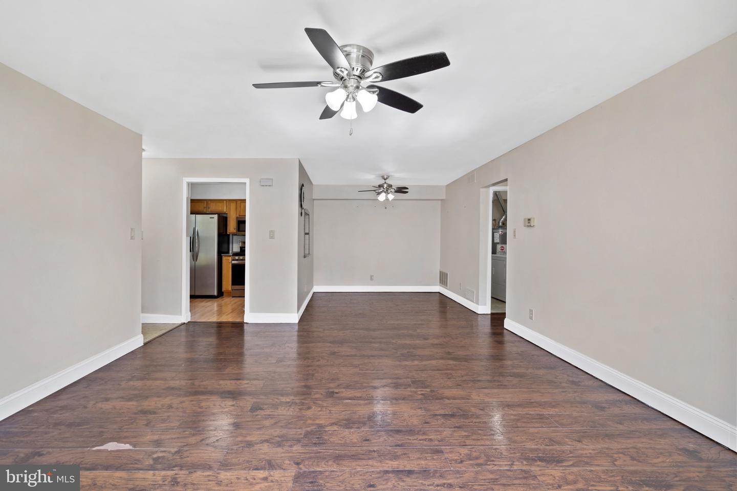 Building Photo - 501A Harwood Ct