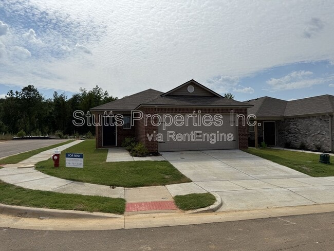 Primary Photo - 4134 River Bend Rd