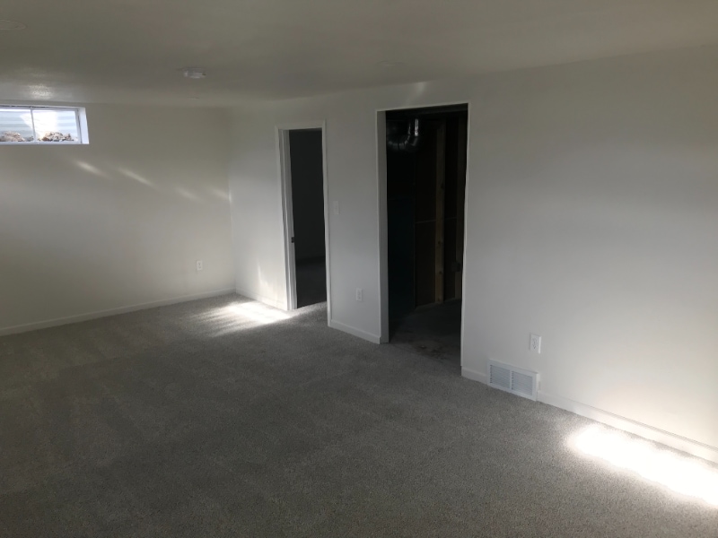 Building Photo - 2909 E Claudette Dr