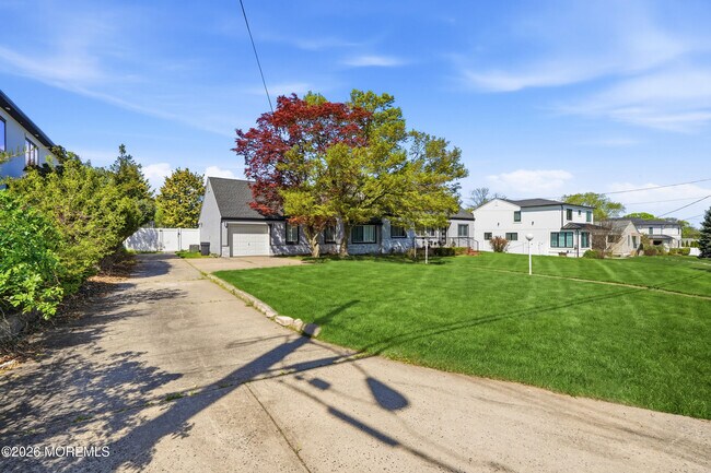 Building Photo - 970 Van Ct Ave