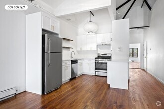 Building Photo - 421 Classon Ave